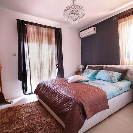 Villa Long Island Luxury Residence, Sali Dugi Otok-Private Parking,Next To Beach 客房 照片