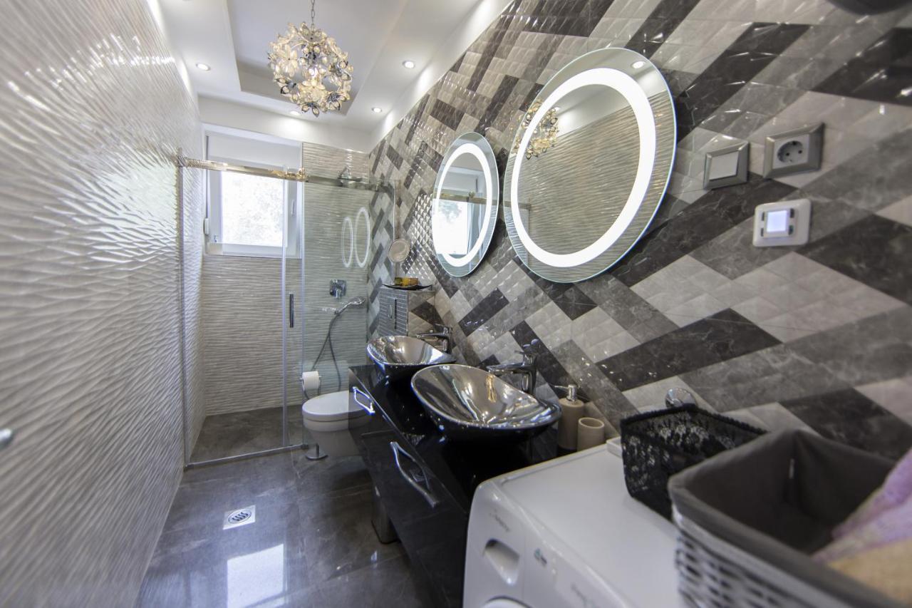 Villa Long Island Luxury Residence, Sali Dugi Otok-Private Parking,Next To Beach 外观 照片